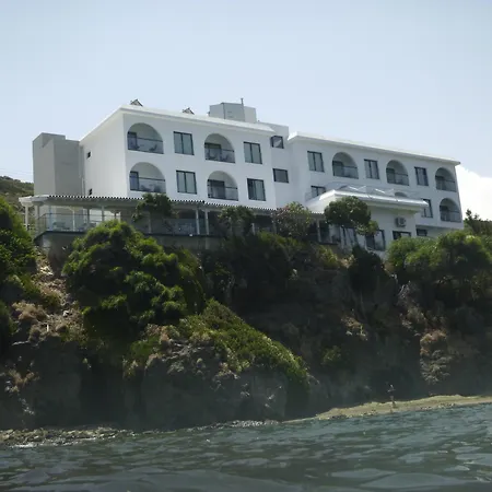 Otel E.j. Bay 2*