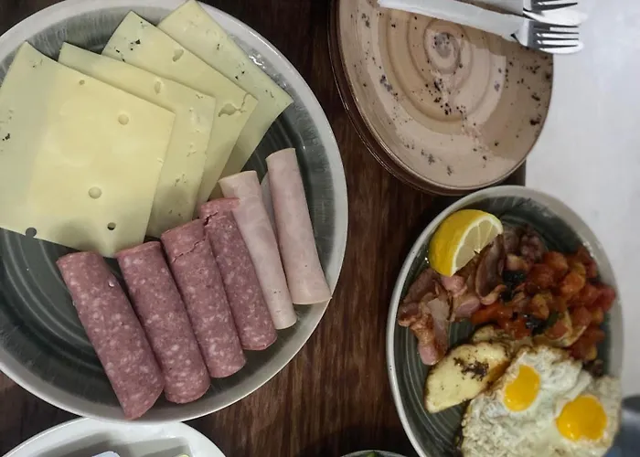 E.j. Bay 2* 카토 피르고스